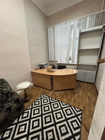 Оренда приміщення в Центрі біля Скверу Бабаєва - фото 1
