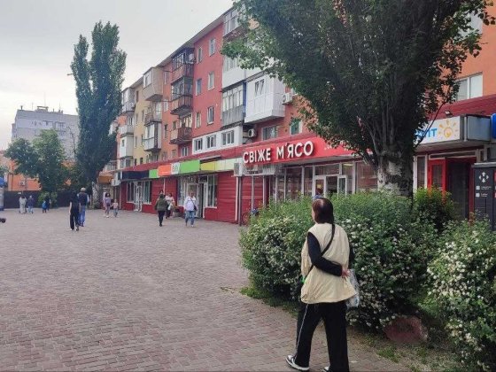 Оренда приміщень від 38 м2 на зупинці транспорту. Троїцька 101.