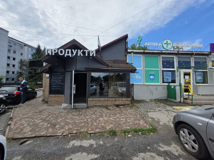 Оренда фасадне приміщення в Пасічній 80м2 - фото 1