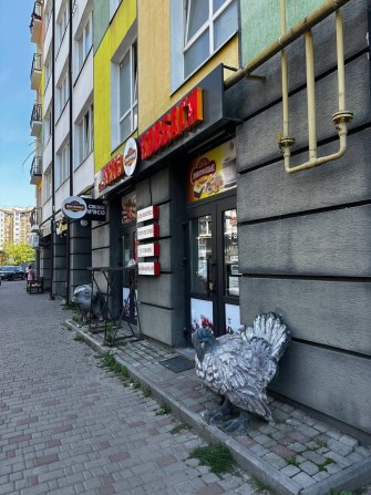 Оренда фасадного приміщення 70 м2 мр-н Пасічна - фото 1