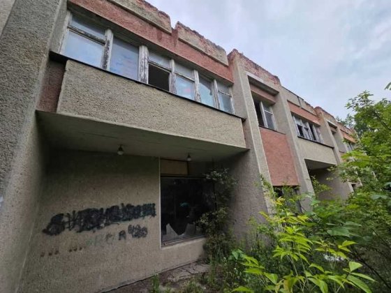 Будівля 1008,4м2. ОРЕНДА. м. Івано-Франківськ, вул. Ребета