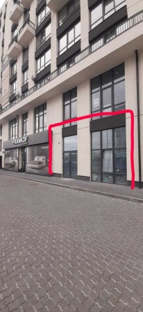 Здаю в оренду фасадне приміщення з високим трафіком. 255м2 - фото 1