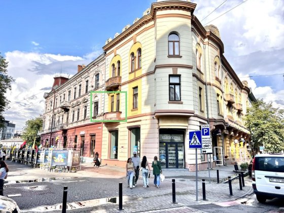 Презентабельний офіс зі свіжим ремонтом в р-ні Стометрівки