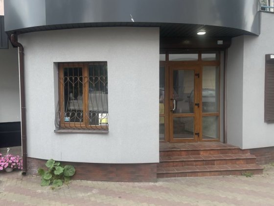 Оренда вул. Рівненська фасадного приміщення