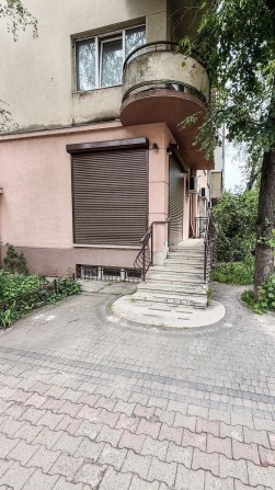 Оренда фасадного приміщення 125 м² в центрі | Перша лінія | Парковка | Високий трафік - фото 1