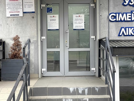 Оренда фасадного комерційного приміщення 80 м2 по вул.Миколайчука _KD