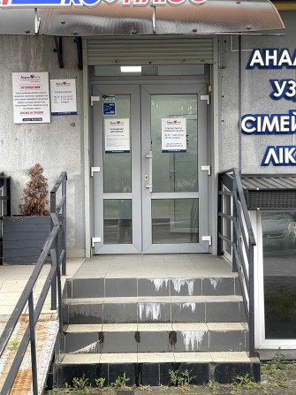 Оренда фасадного комерційного приміщення 80 м2 по вул.Миколайчука _KD - фото 1