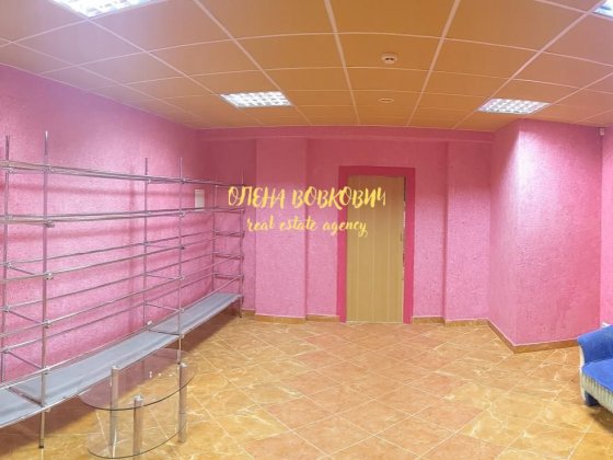 Довгострокова оренда офісу в центрі, вул. Валова (з ремонтом)
