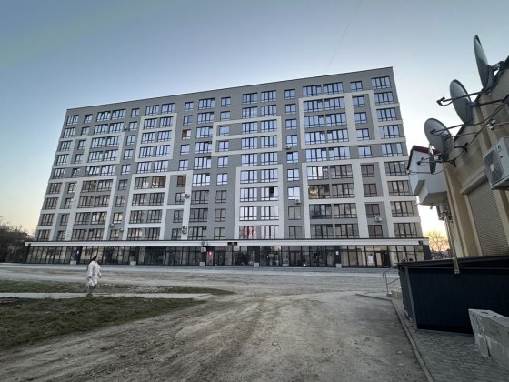 Оренда комерційного приміщення 130м2 вільного призначення Франківськ ЖК Молодіжний