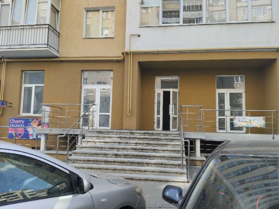 Здається в оренду приміщення в Пасічній вул Тролейбусна 195 м2 Ивано-Франковск
