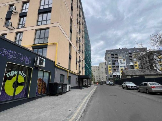 Оренда приміщення пощею 170 м2 в  Луцьку Луцьк