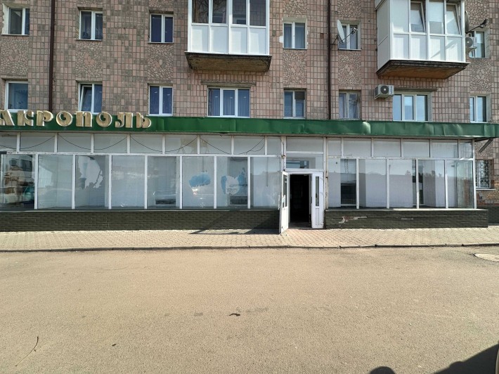 Оренда приміщення по пр. Грушевського з великими вітринами! - фото 1