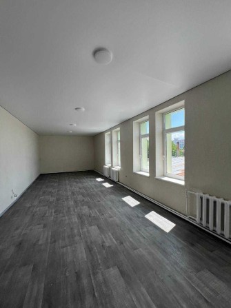Оренда по Дубнівській 600 м2 - фото 1