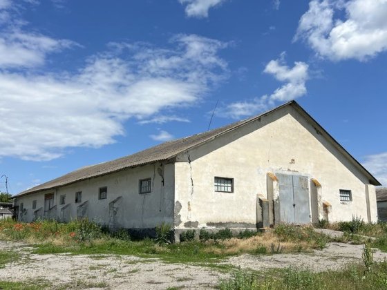 Здаються в оренду склади з прилеглою територією  Хмельницький район Хмельницкий