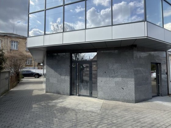Комерційне приміщення 60 м2 в центрі міста ОРЕНДА Луцк