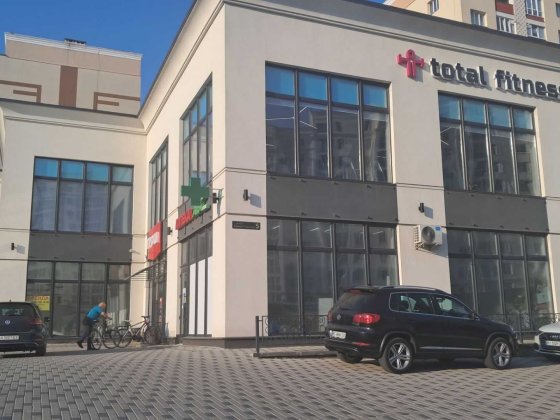 Фасадне приміщення 229 м2 в м.Хмельницький Хмельницкий