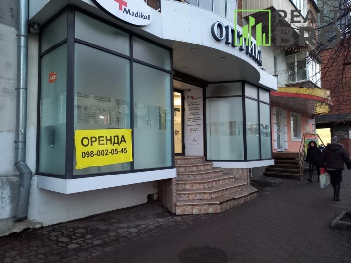 Оренда торгової площі, центр, 51 м2 - фото 1