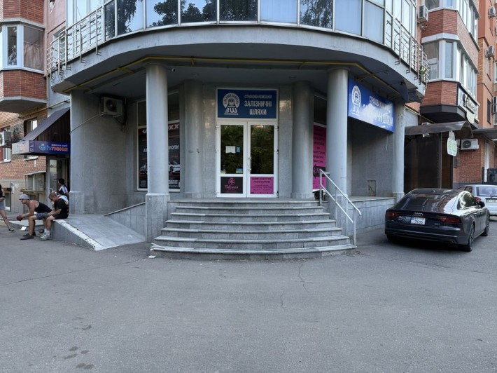Оренда офісного приміщення  на Зигіна,СВІТЛО НЕ ВИМИКАЮТЬ - фото 1