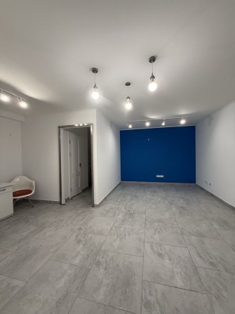 Фасадне  офісне приміщення  Відінська  буд. 3    15000+ КП - фото 1