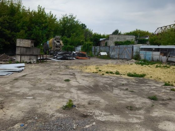 Оренда приміщення та території Ровно