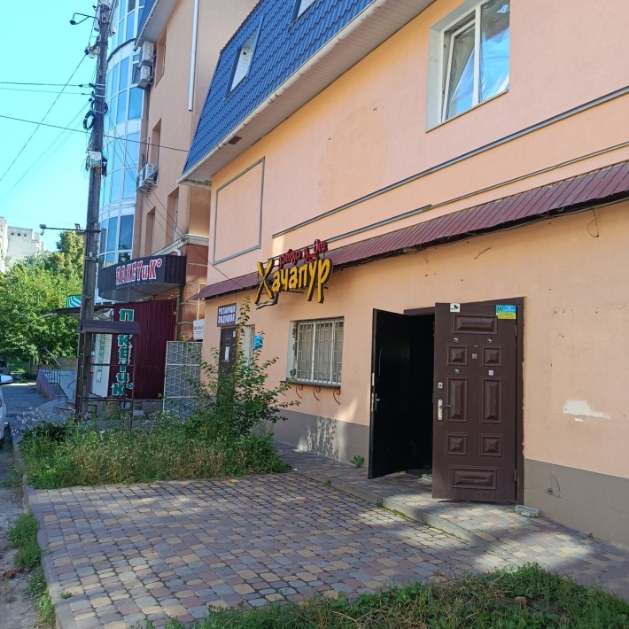 З0 м.кв.біля центр. ринку. Окремий вхід.  Ел енергіія 7 кВт. - фото 1