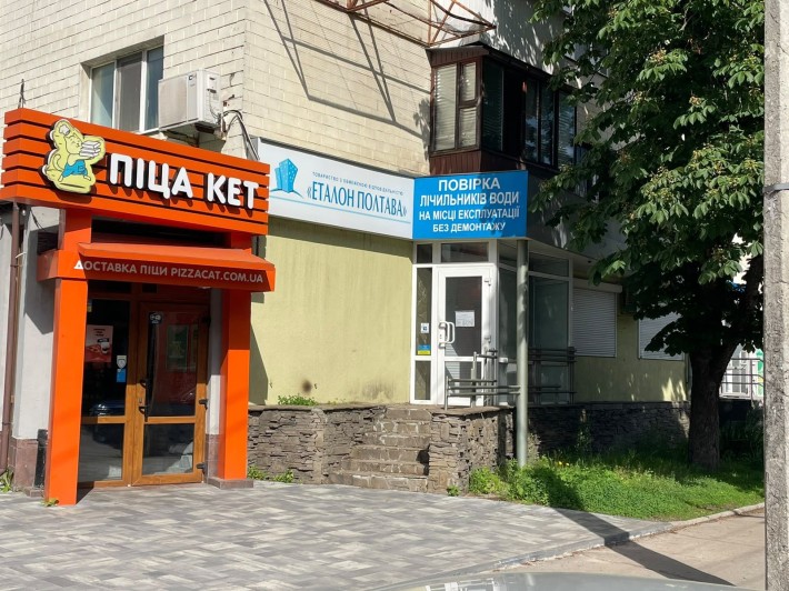 Оренда комерційного приміщення 51 м² | вул. Соборності, 60 | Червона лінія | Центр - фото 1