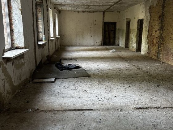 Здам будівлю з підвалом або частину Сумы