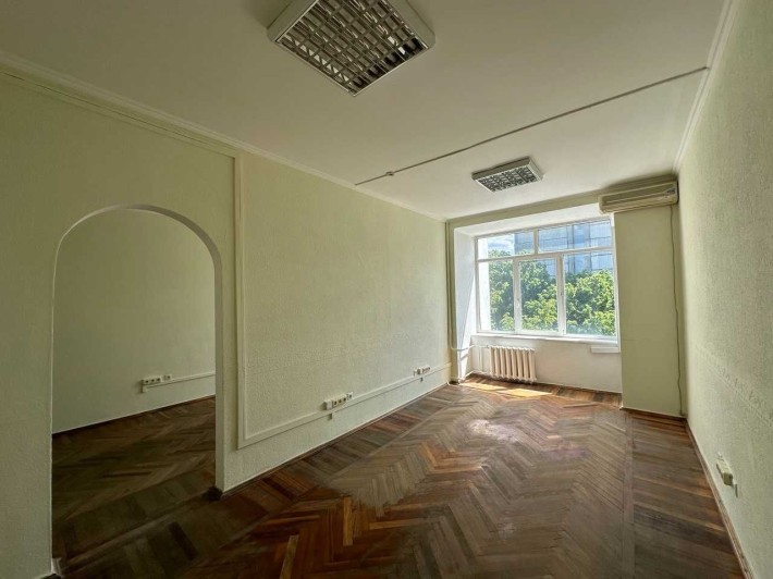 сдам три кабинета офис с ремонтом 65м2 с убежищем - фото 1