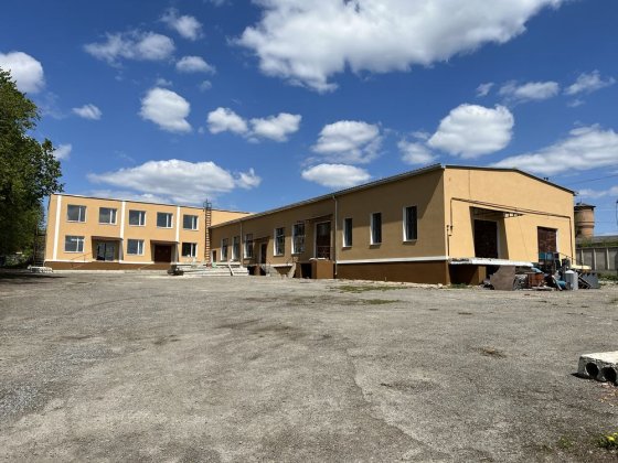 Майновий комплекс 1100м2 Тернопіль