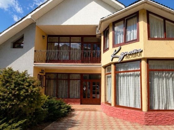 Оренда комерційного приміщення | 258м | Carmen Hotel Ужгород