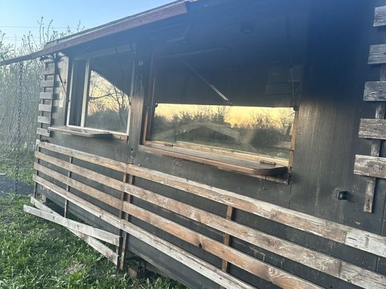 Прадається маф ларьок