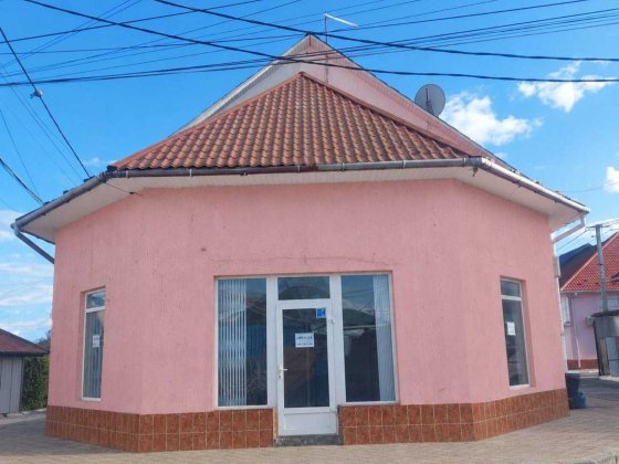Здається в оренду магазин на Калинівському ринку. Черновцы