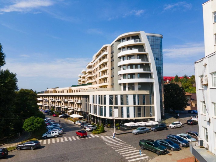 Оренда офісу 27,4 м² ｜ DREAM CITY BUSINESS CENTER ｜ Центр Ужгорода ｜ вул. Гойди ｜ Без комісії - фото 1