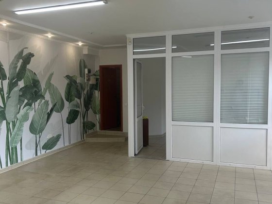 Оренда офісного приміщення 52 м² у центрі Тернополя – окремий вхід, індивідуальне опалення Тернопіль