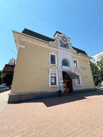 Оренда приміщення в Центрі міста! - фото 1