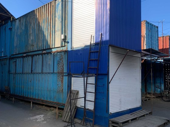 Продам, контейнер з ролетою 1 сектор "Залізо",кутовий. Черновцы