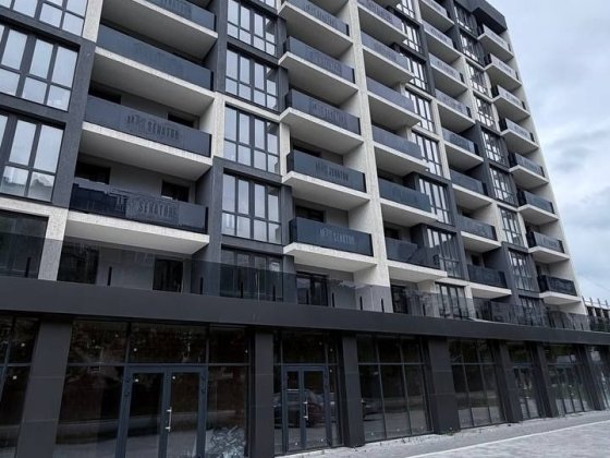 Оренда фасадного приміщення вул.Руська 115м² Черновцы