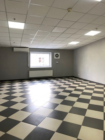 Оренда офісного приміщення 55 м² біля Муніципального ринку в місті Вінниця - фото 1