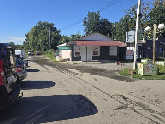 Здається комерційне приміщення на вул. Юрія Клена, площа 87 кв.м Вінниця