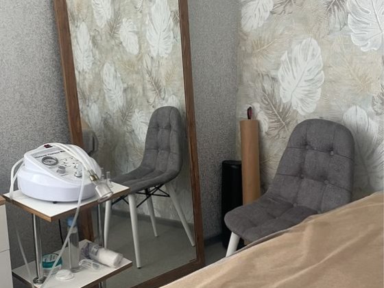 Здається місце для масажиста або лешмейкер Винница