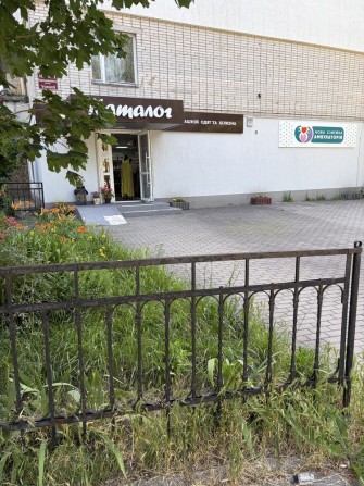 Оренда частини магазину на проспекті Юності/ Партнерство для суміжного бізнесу - фото 1