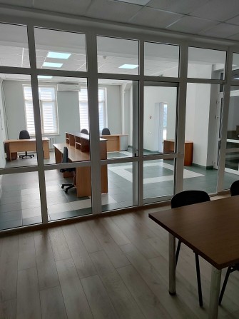 Оренда офісного приміщення вул. Лебединсього 137м² - фото 1