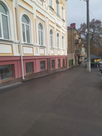 Оренда в центрі міста вул. Гетьмана Полуботка, 8 - фото 1
