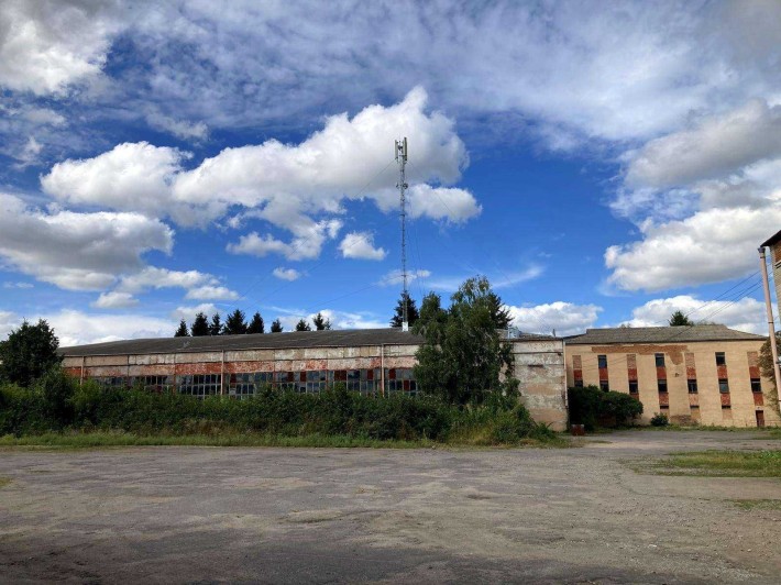 Оренда бази зі складами 4300 м², кран-балка 5 тон, 60 кВт, - фото 1