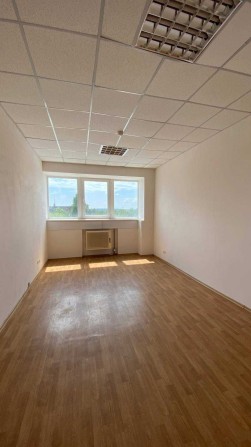 Комерційне приміщення 20 м² в оренду - фото 1