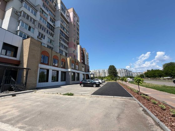 Приміщення на Митниці, вул. Героїв Дніпра Черкаси