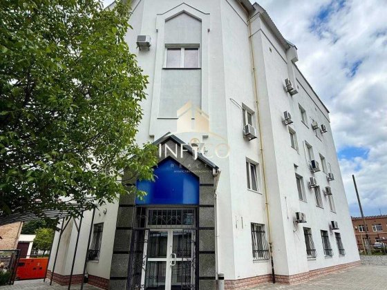 Оренда офісних приміщень в центрі Черкас Черкаси