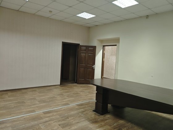 Офіс, Замостя, цілодобовий доступ, закрита територія Вінниця