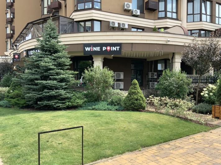 Оренда комерційного приміщення 68 м² біля центрального входу до ЖК «Резиденс», Софіївська Борщагівка - фото 1