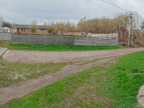 Продам Недобудову по проспекту соборному. Александрия